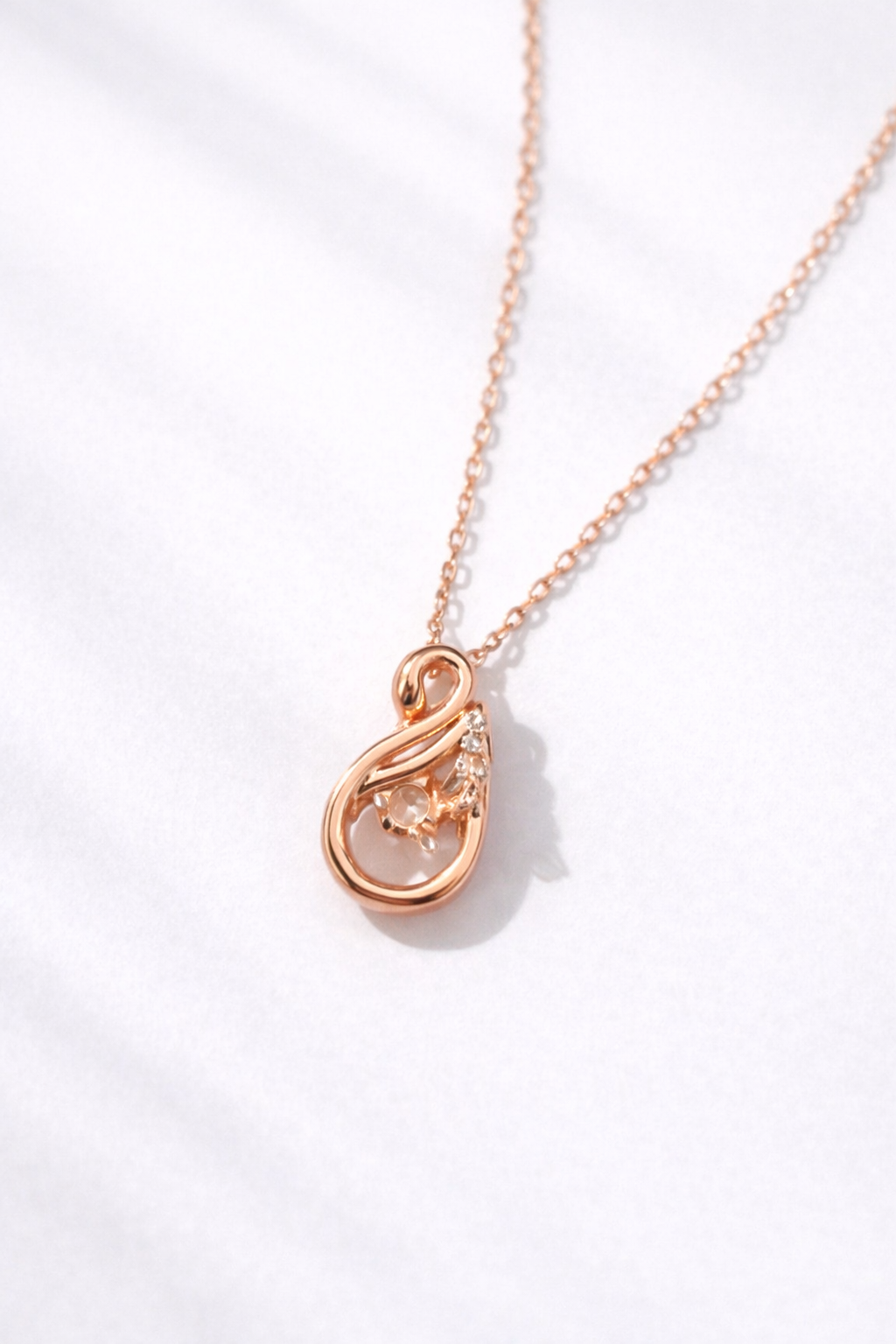 Rose Gold Teardrop Crystal Pendant Necklace | Urban Carat